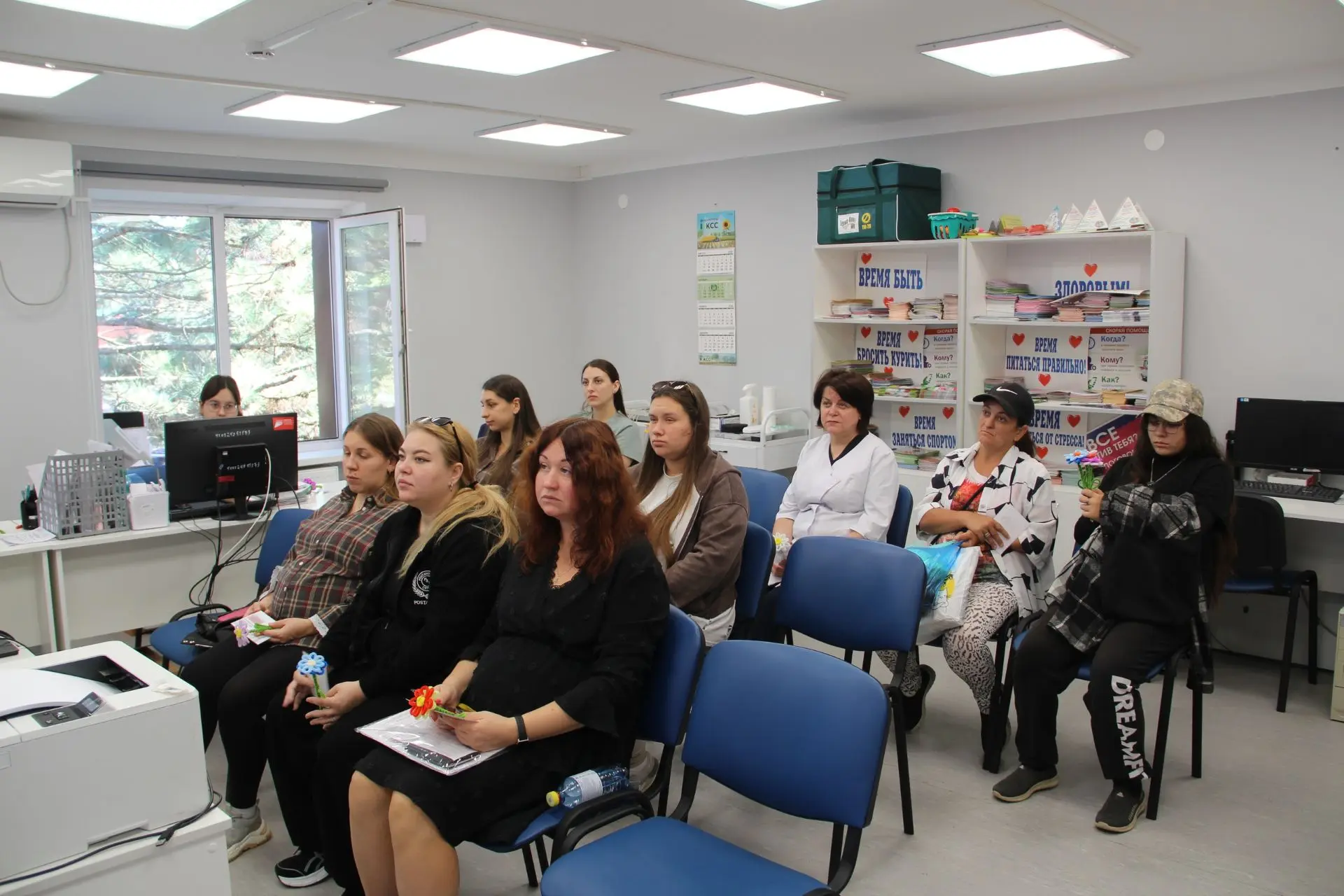 🏥В поликлинике станицы Калининской царила особенно теплая и радостная атмосфера. Медиц...