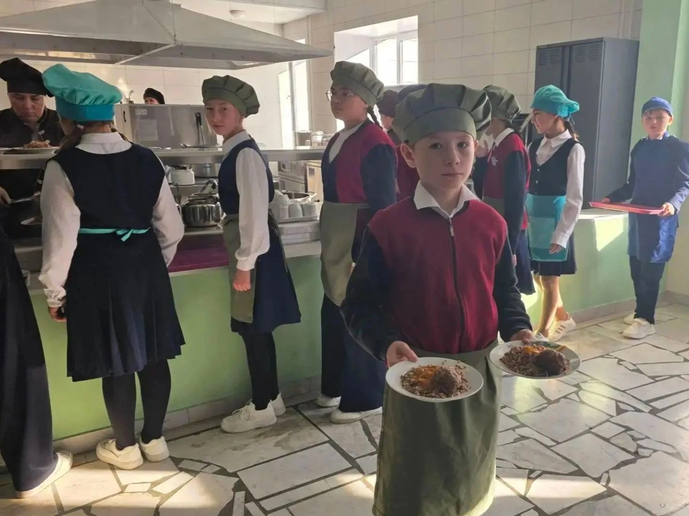 🍽 А на обед бы вернулись?