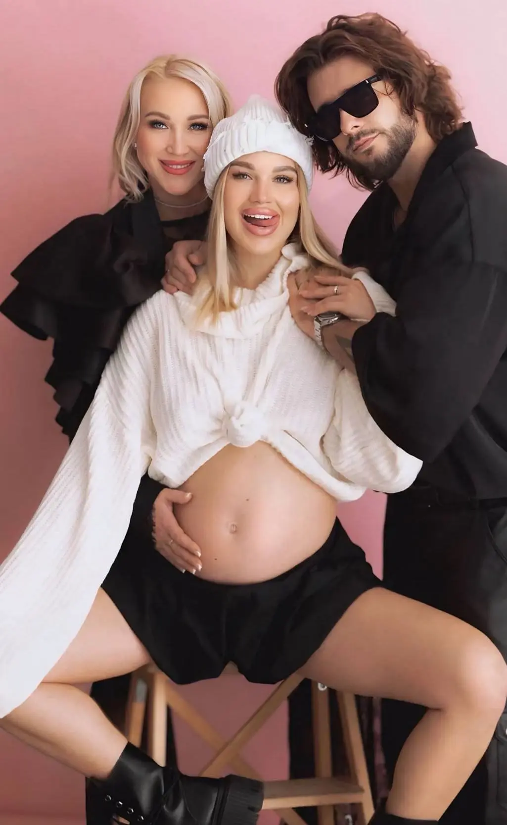 Настя Ромашова недовольна комментариями под её фотографиями с фотосессии 👀