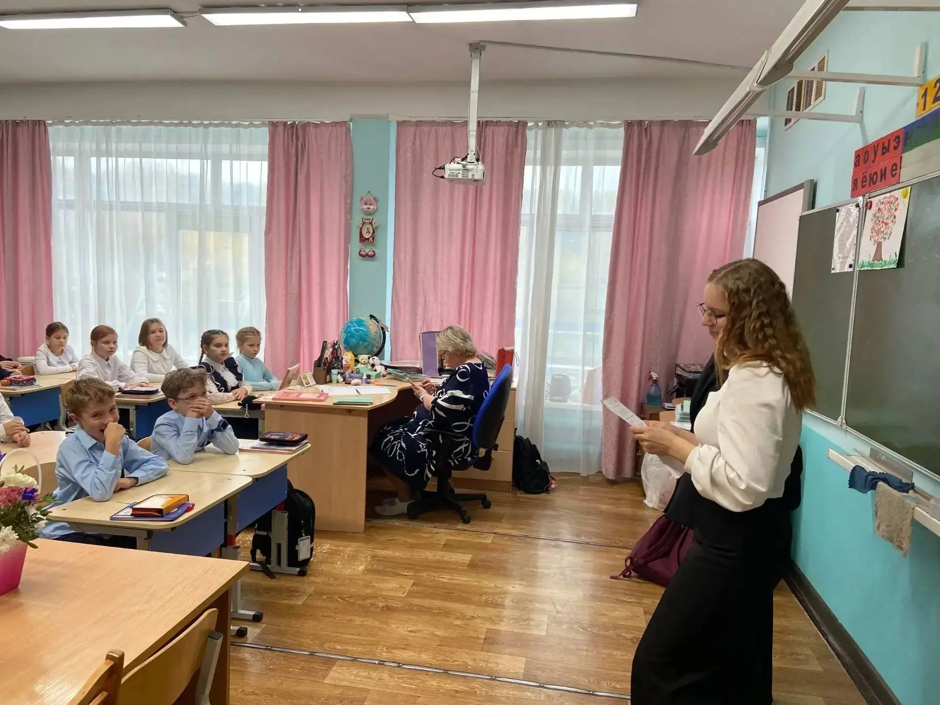 5 октября в нашей школе царила особая атмосфера! 🎉