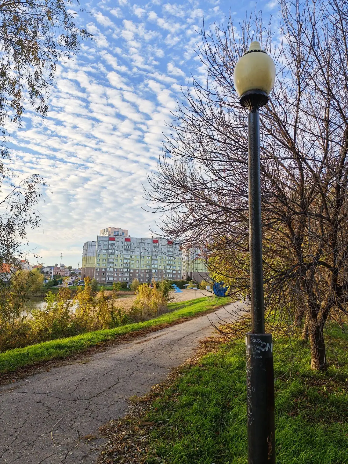 🌄 Вечерняя прогулка по озеру Сакулино
