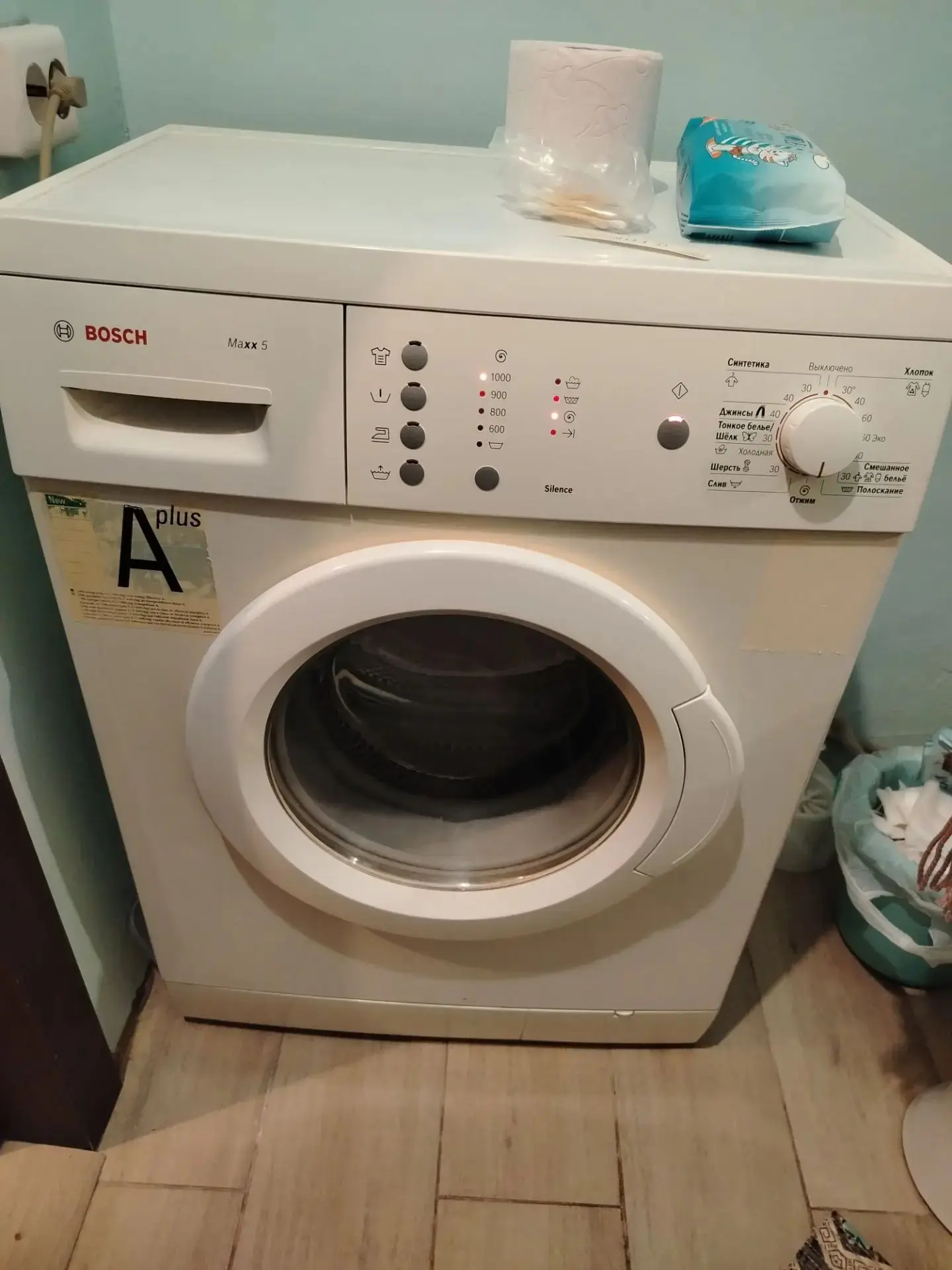Продам. 5000р. Неисправен клапан подачи воды. т. 89373060466