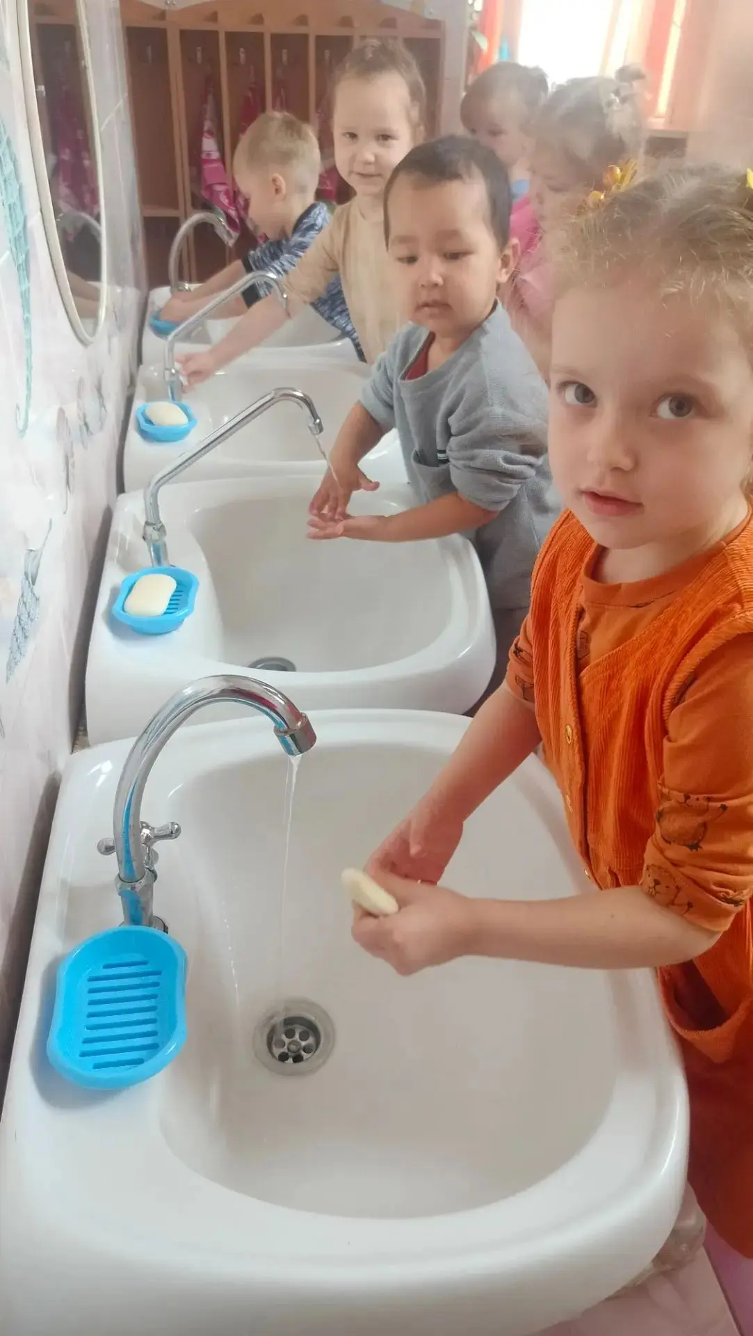 💧Моем-моем мы ладошки,