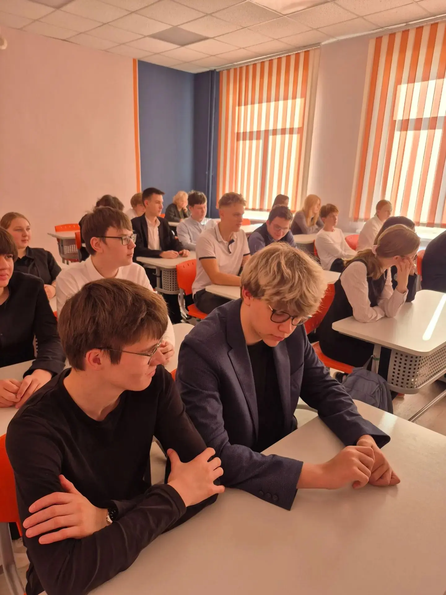 В рамках ежегодной правовой акции «Каждый ребёнок должен знать», которая проводится в Н...