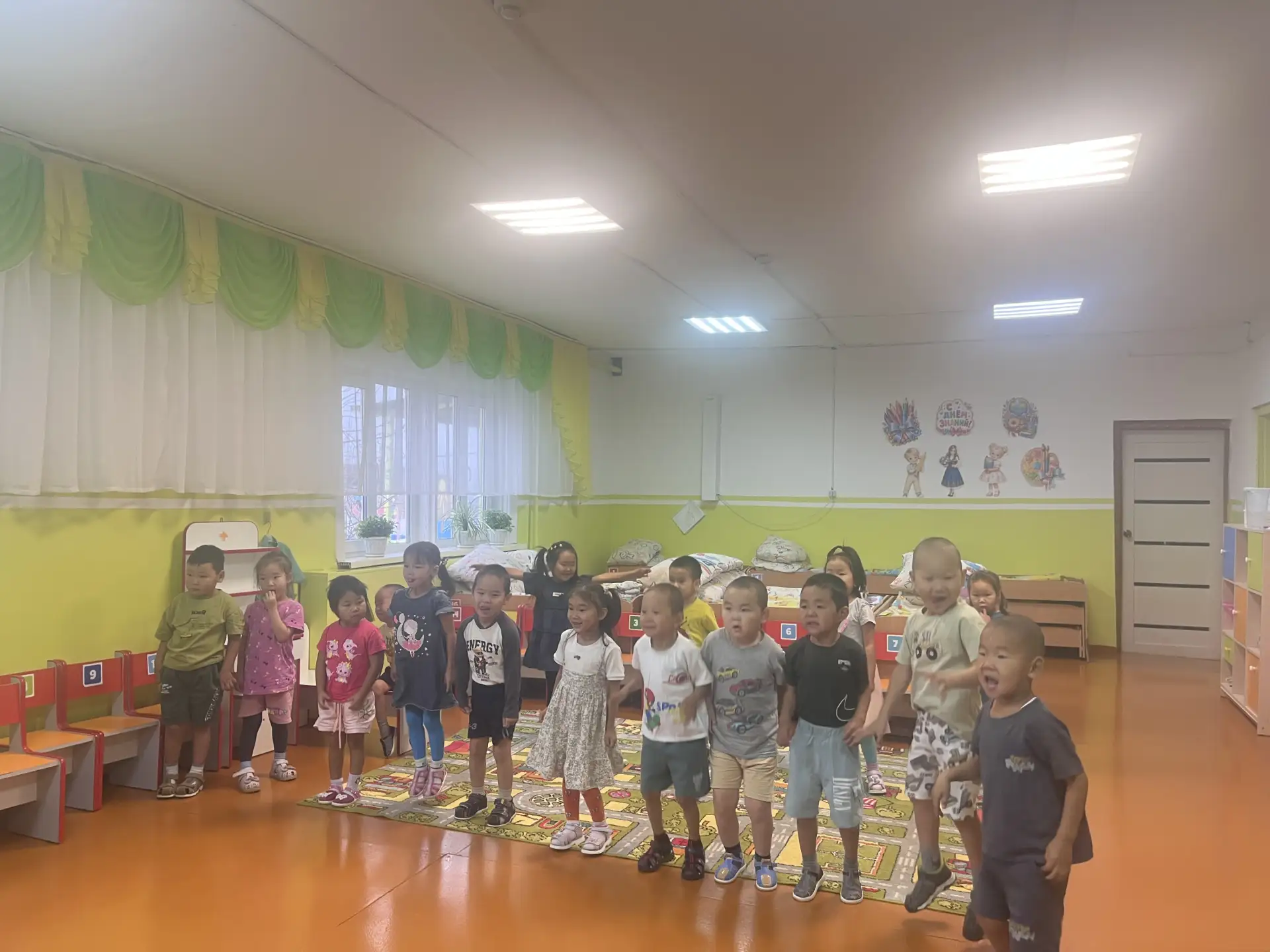 Утренняя зарядка в старшей группе