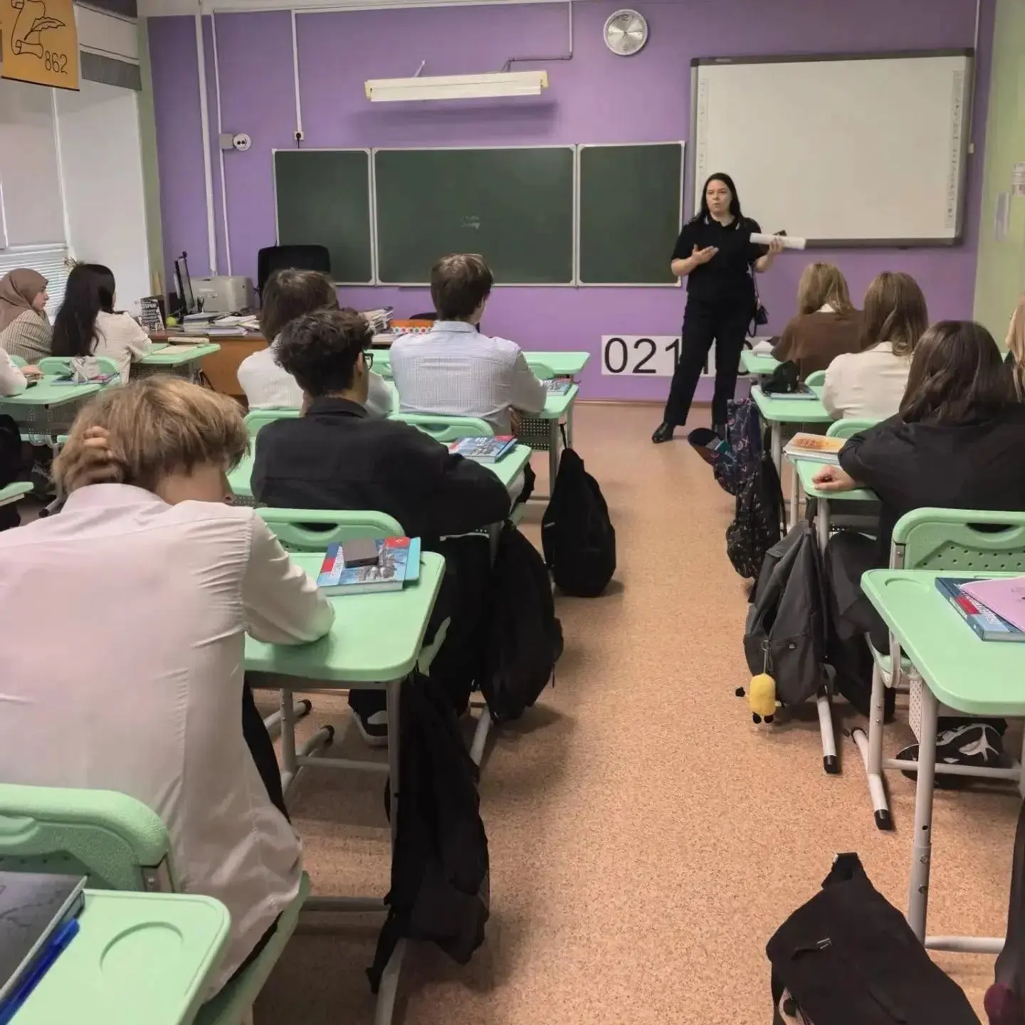 🔔 В нашей школе прошли важные беседы с обучающимися на тему «Недопущение видеосъёмки и...