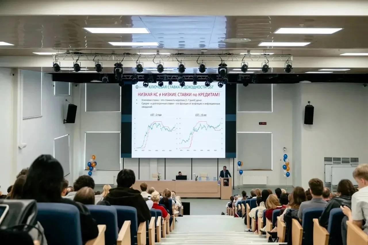 Преподаватели ГАГУ Алтынай Тонжеракова и Раиса Адарина приняли участие в двухдневной пр...