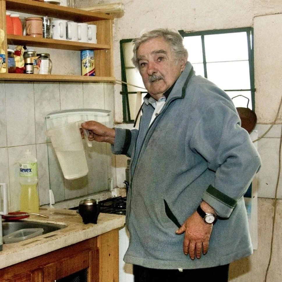 Хосе Мухика. Президент Уругвая с 2010 по 2015 год. Его называли самым бедным президенто...