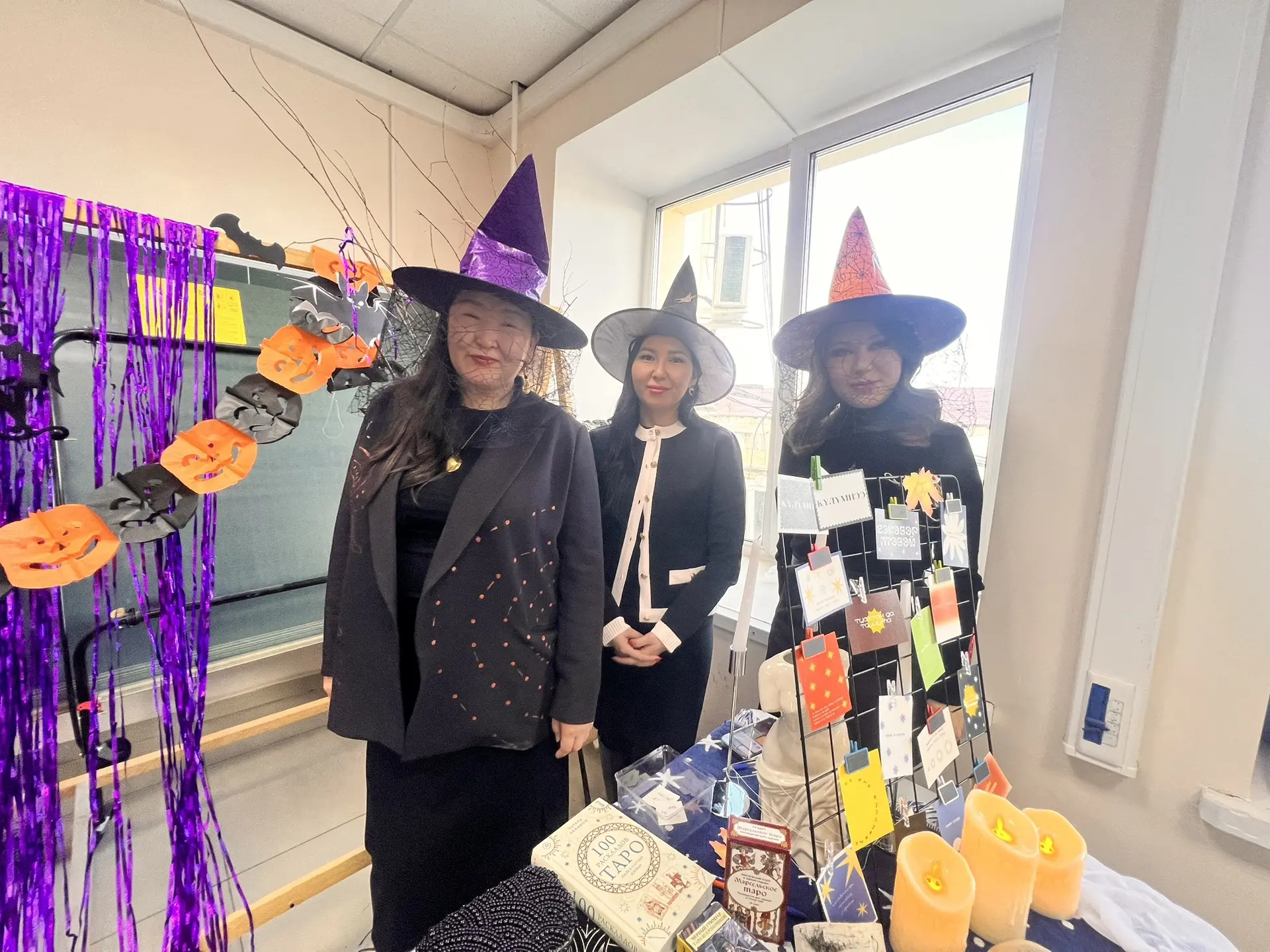 🍂 Специалисты Кадрового центра Якутии — участники осенней ярмарки урожая! 🍯