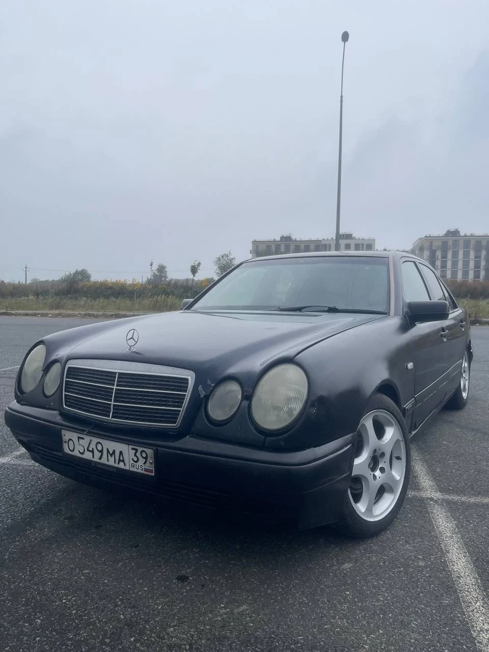 Продаю w210, 1996 год, 2.3 ( м111) в связке механической коробкой передач.