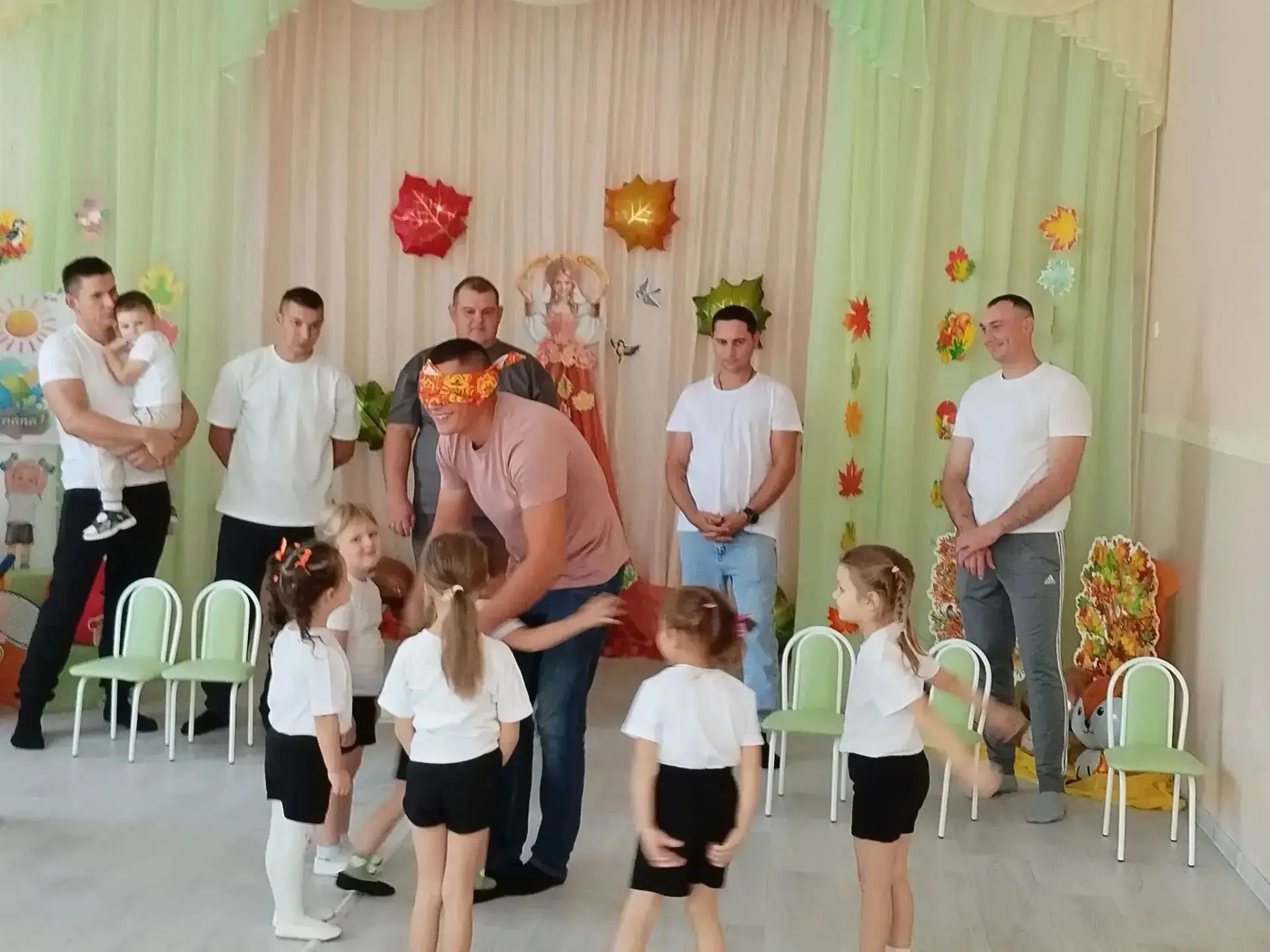 👨‍👧‍👦 «А НУ-КА, ПАПЫ!»: СПОРТИВНЫЙ ПРАЗДНИК И МОРЕ УЛЫБОК