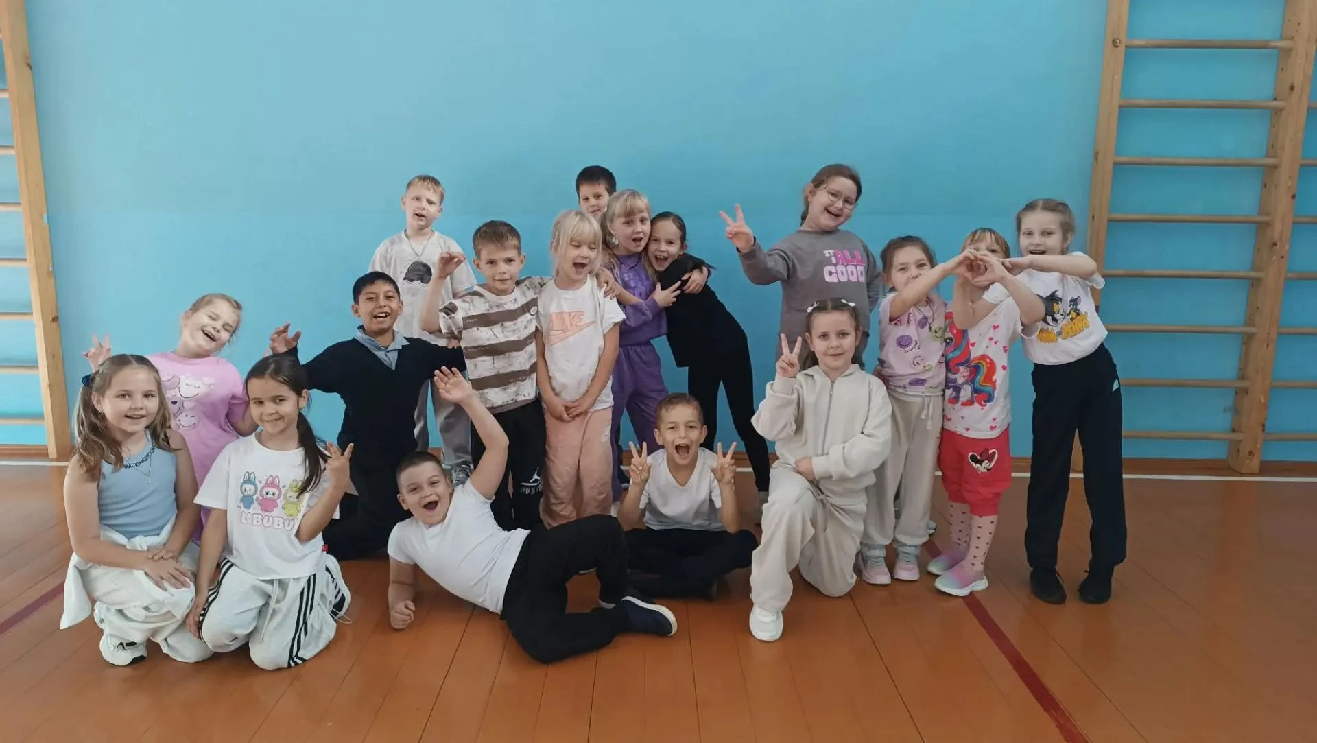 📍Команда сформирована: будущие орлята успешно прошли адаптационную программу.