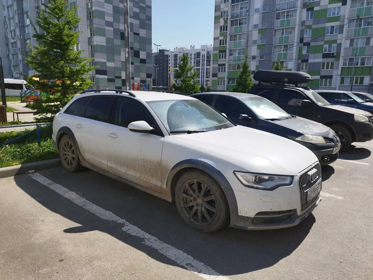 Audi A6 Allroad Quattro, идентификационный номер (VIN номер): WAUZZZ4G0DN001650, год из...