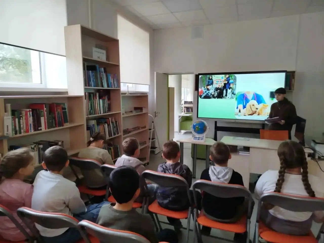 Центральная городская детская библиотека г. Камышина, недавно модернизированная в рамка...