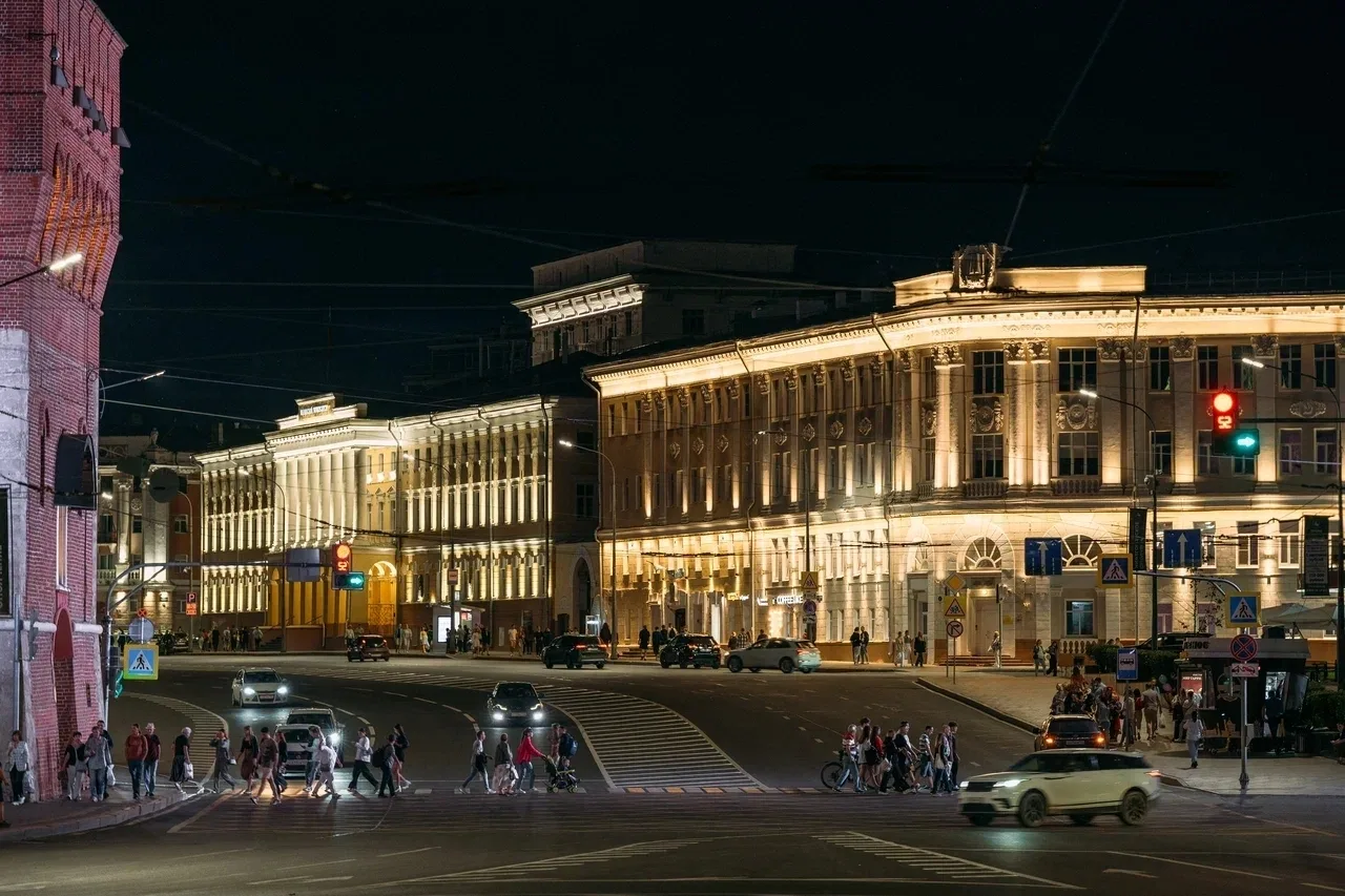 Рабочий день завершен, и город снова становится тише, уютнее 🙌🏻