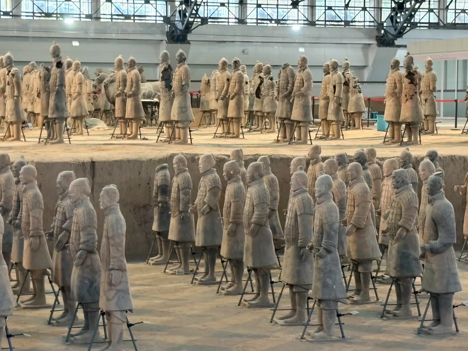 Сегодня я побывала в парке, где находится Терракотовая армия 🏺🇨🇳