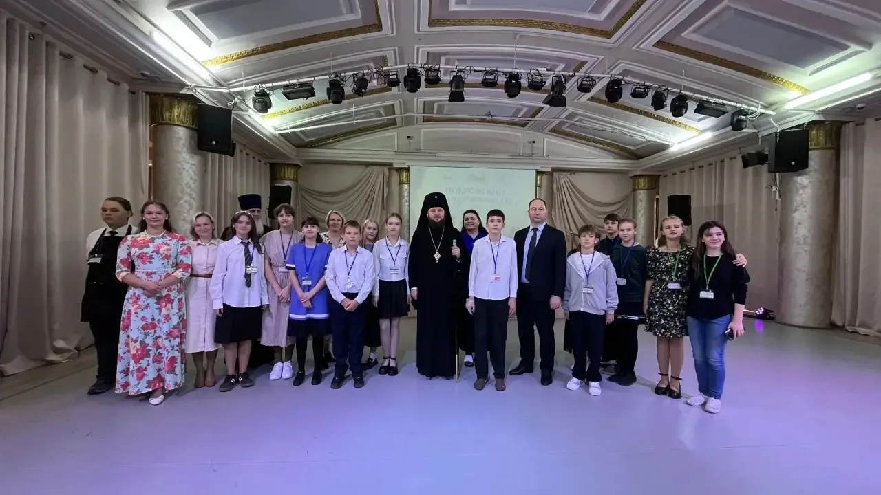 ✨В Доме культуры «Металлург» состоялся IV Покровский молодёжный бал, который уже стал д...