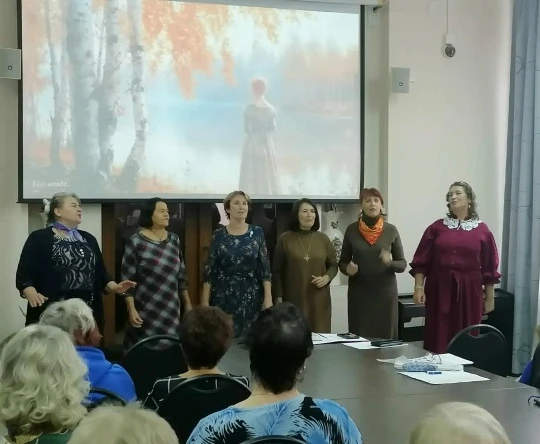НАЕДИНЕ С ОСЕНЬЮ