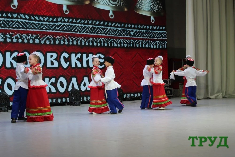 В КАМЕНСКЕ СОСТОЯЛСЯ ФЕСТИВАЛЬ «ПОКРОВСКИЕ КОЛОКОЛА»