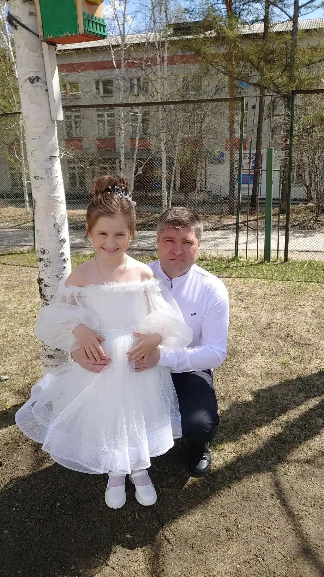 Мой папа самый лучший! Его забота помогает мне преодолевать трудности, а его шутки и ул...