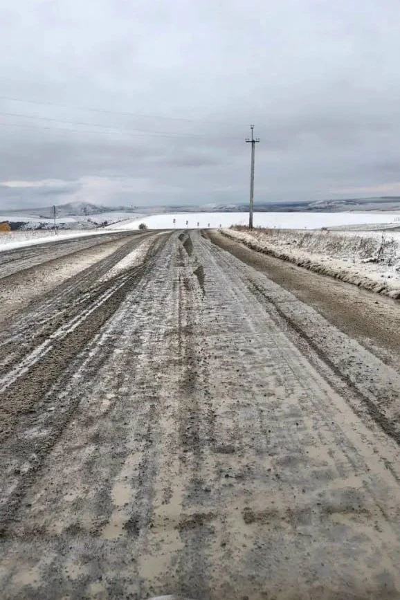 ❄️ В отдельных частях Алтайского края выпал первый снег.