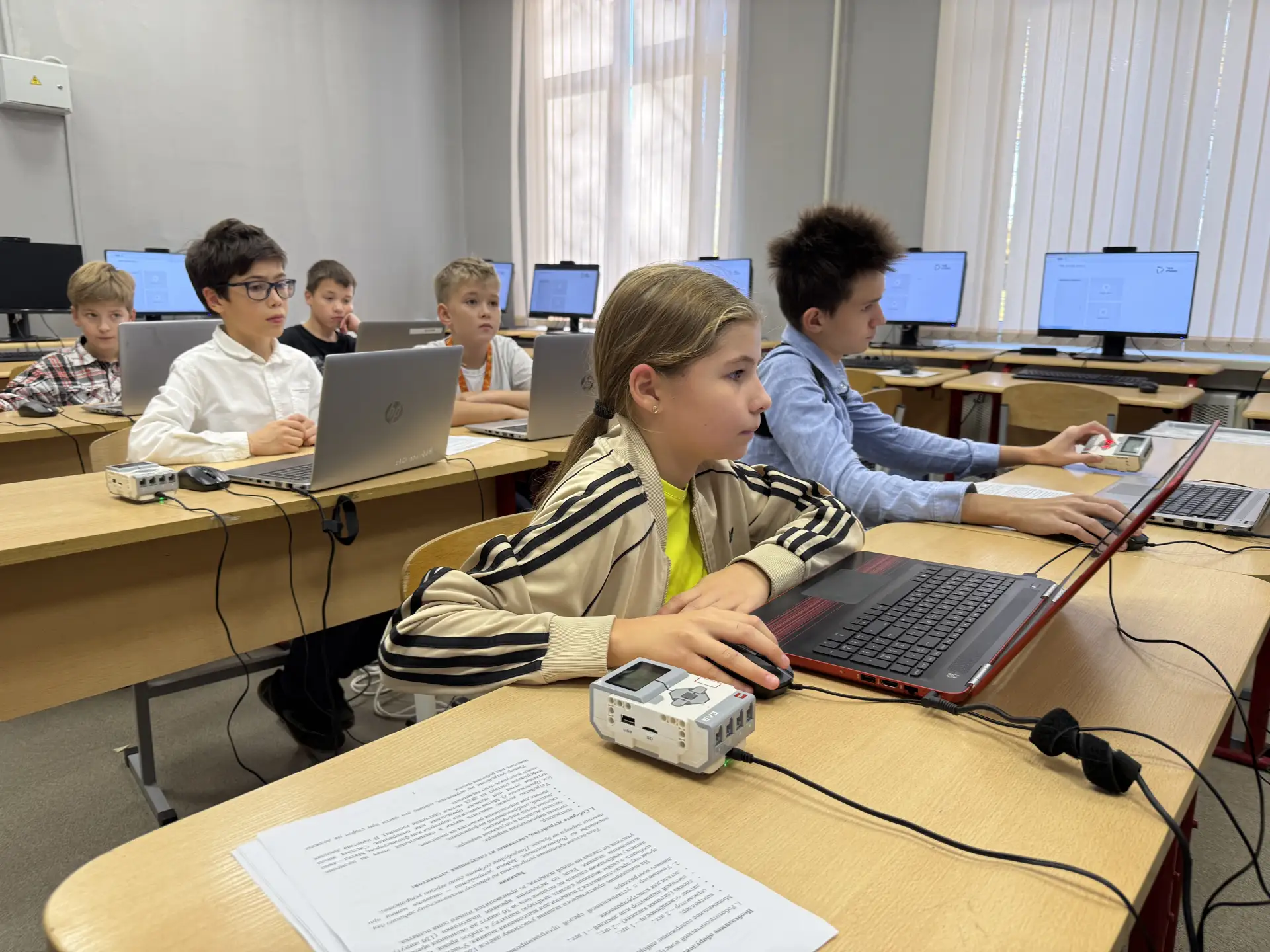 🤖 Практический тур по робототехнике.