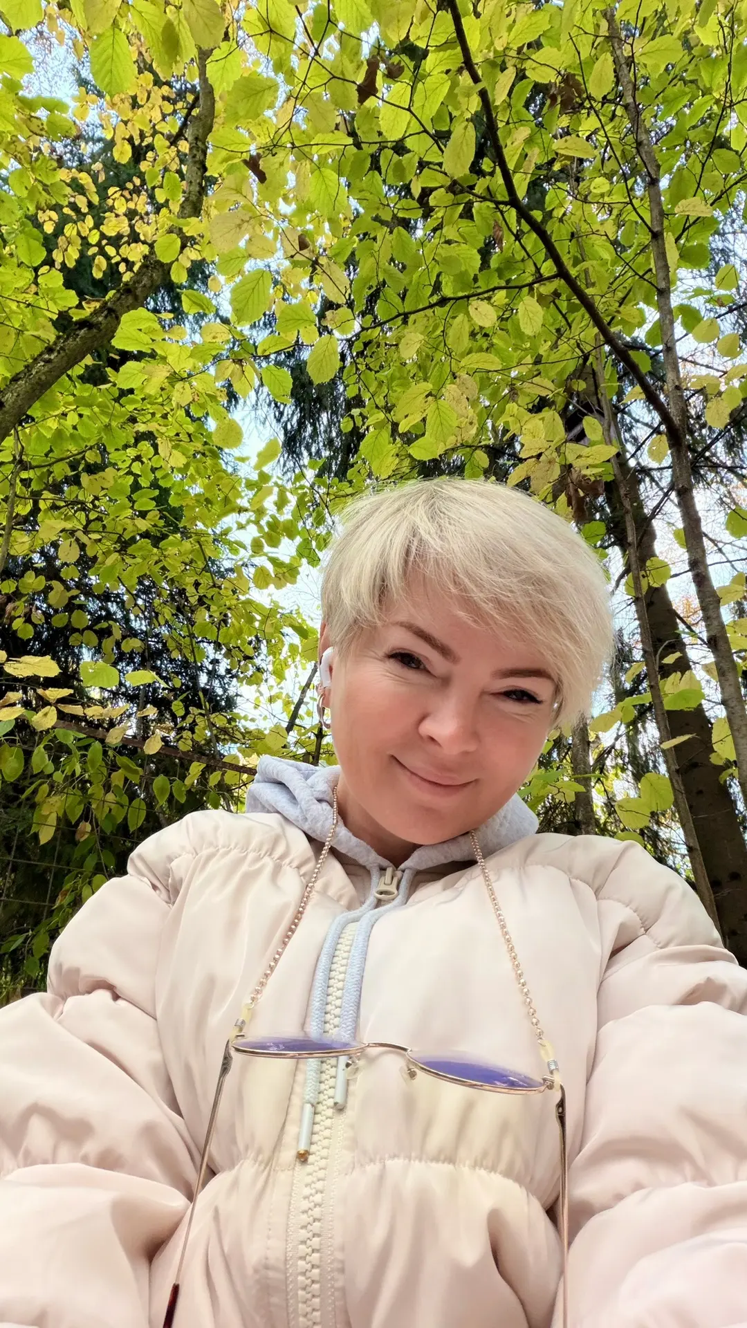 Ловим последние денёчки осени. Приехали на дачу к друзьям 🍁