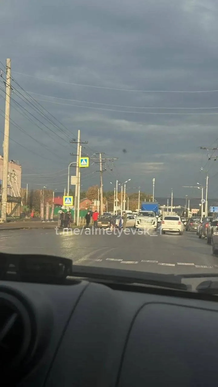 Пешехода сбили на кольце РТС в Альметьевске
