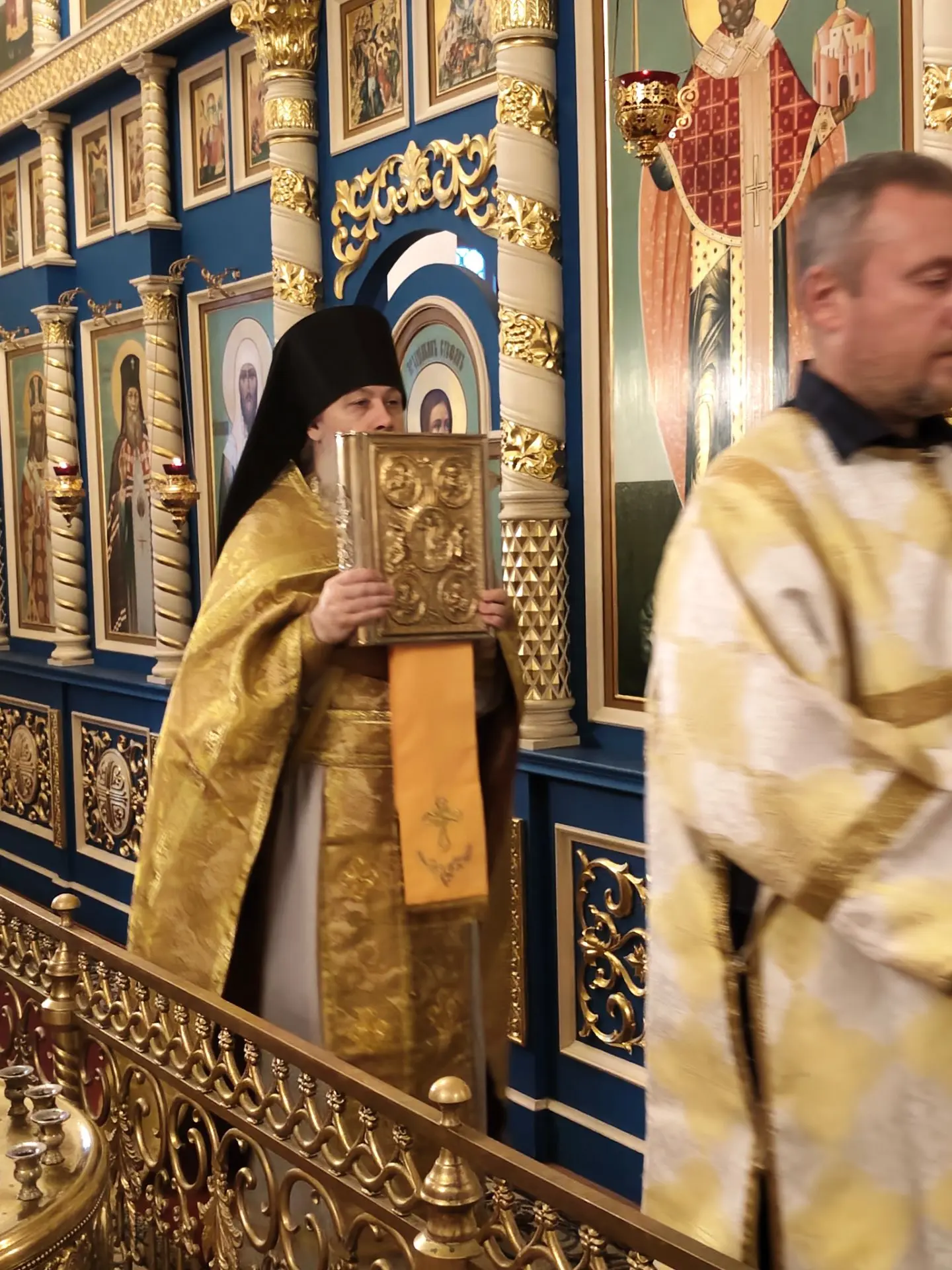 Сегодня в память священномучеников Дионисия Ареопагита, епископа Афинского, Рустика, пр...
