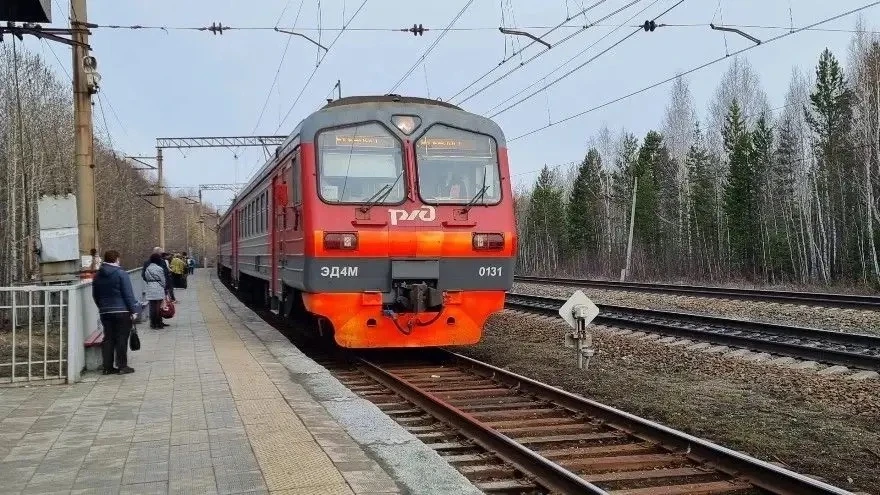 На зимний график переходят электрички в Свердловской области