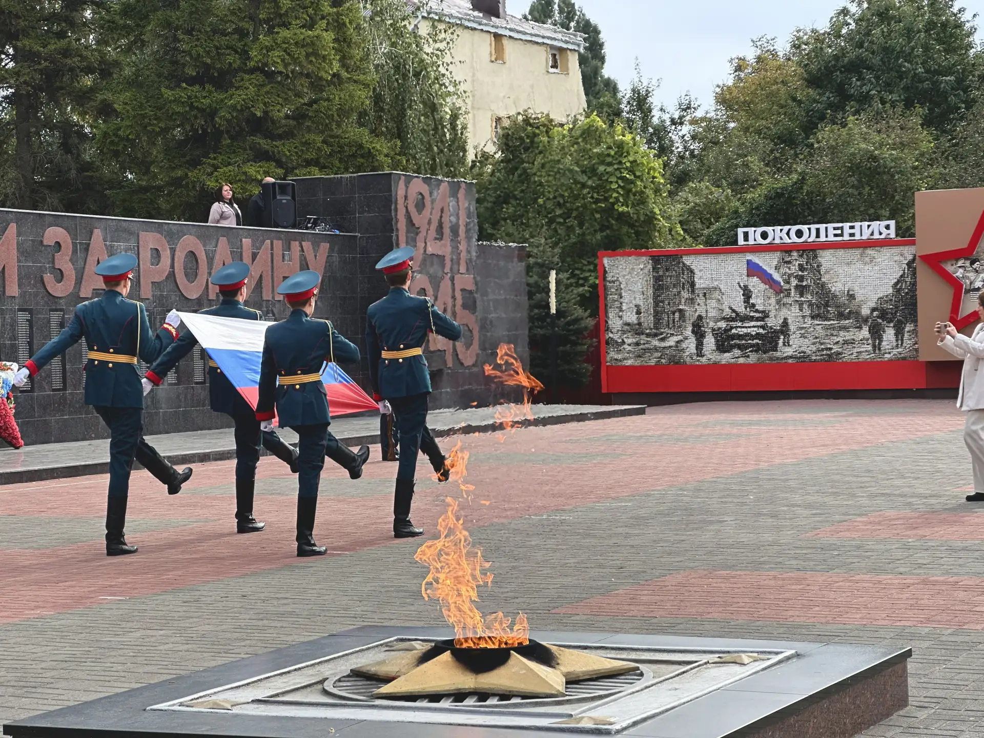 9 октября на мемориале «Огонь Вечной Славы» прошёл День призывника!