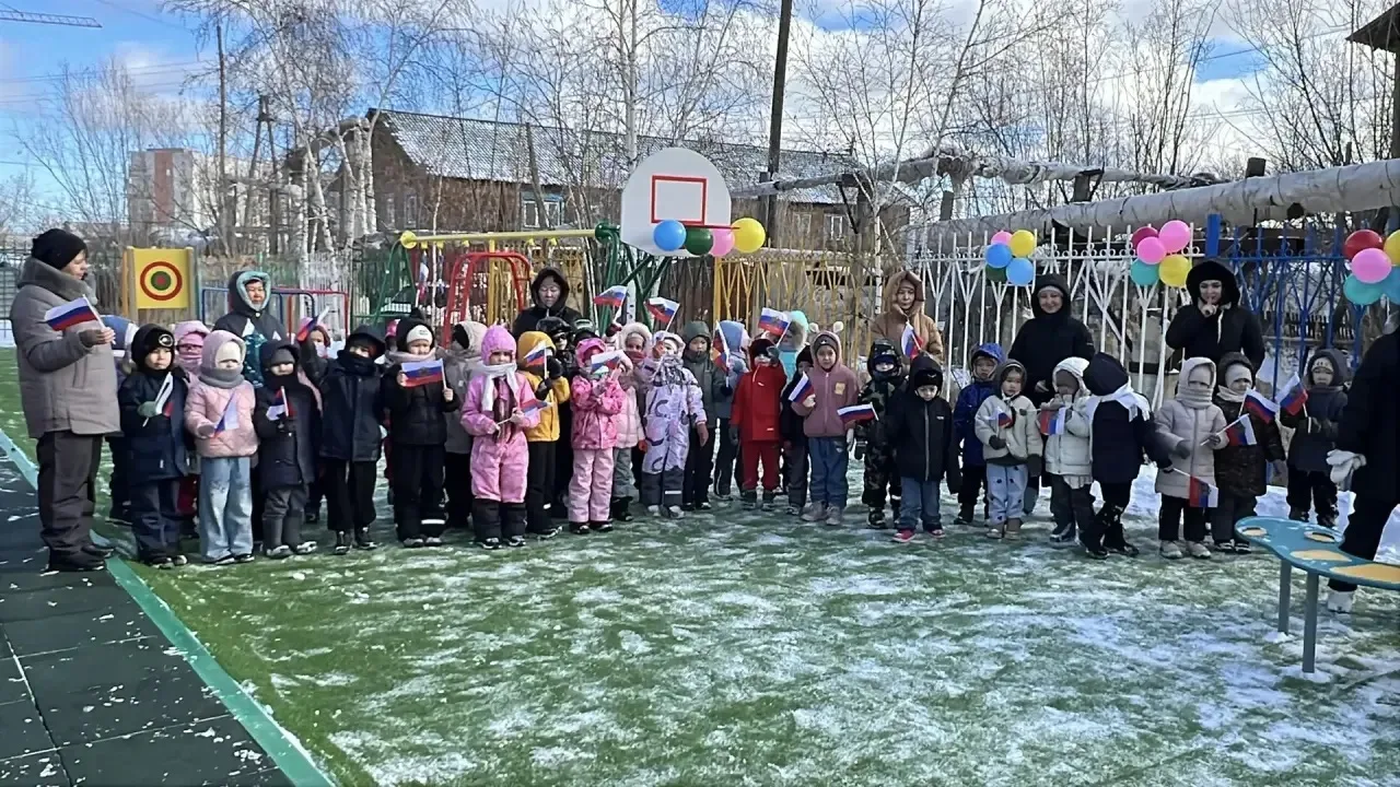 Спортивно-патриотическую площадку открыли в детском саду «Улыбка» по ППМИ