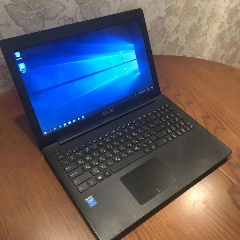 Продам ноутбук Asus, подойдет для учёбы, работы, Интернета, просмотра видео и нетребова...