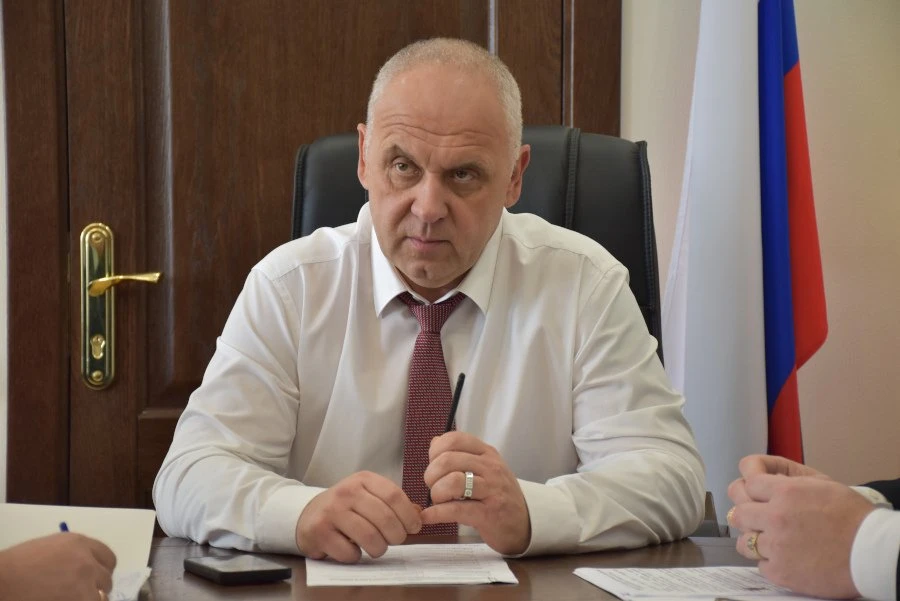 ⚖️ Против бывшего замгубернатора Ростовской области Окунева возбудили ещё одно уголовно...
