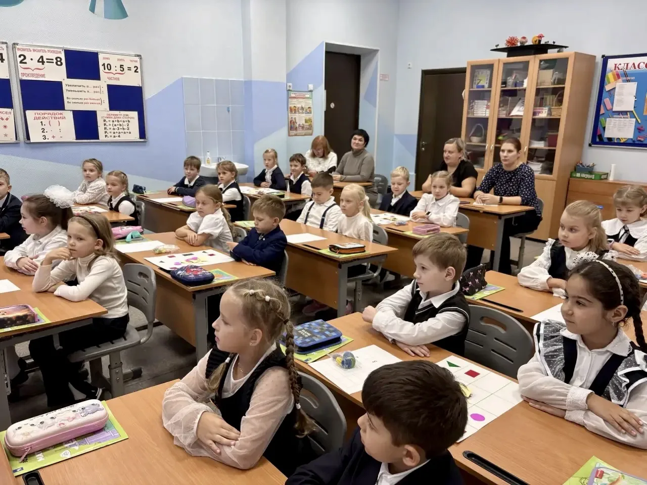 📚 В рамках «Недели науки» в начальной школе прошли мастер-классы для воспитателей дошк...