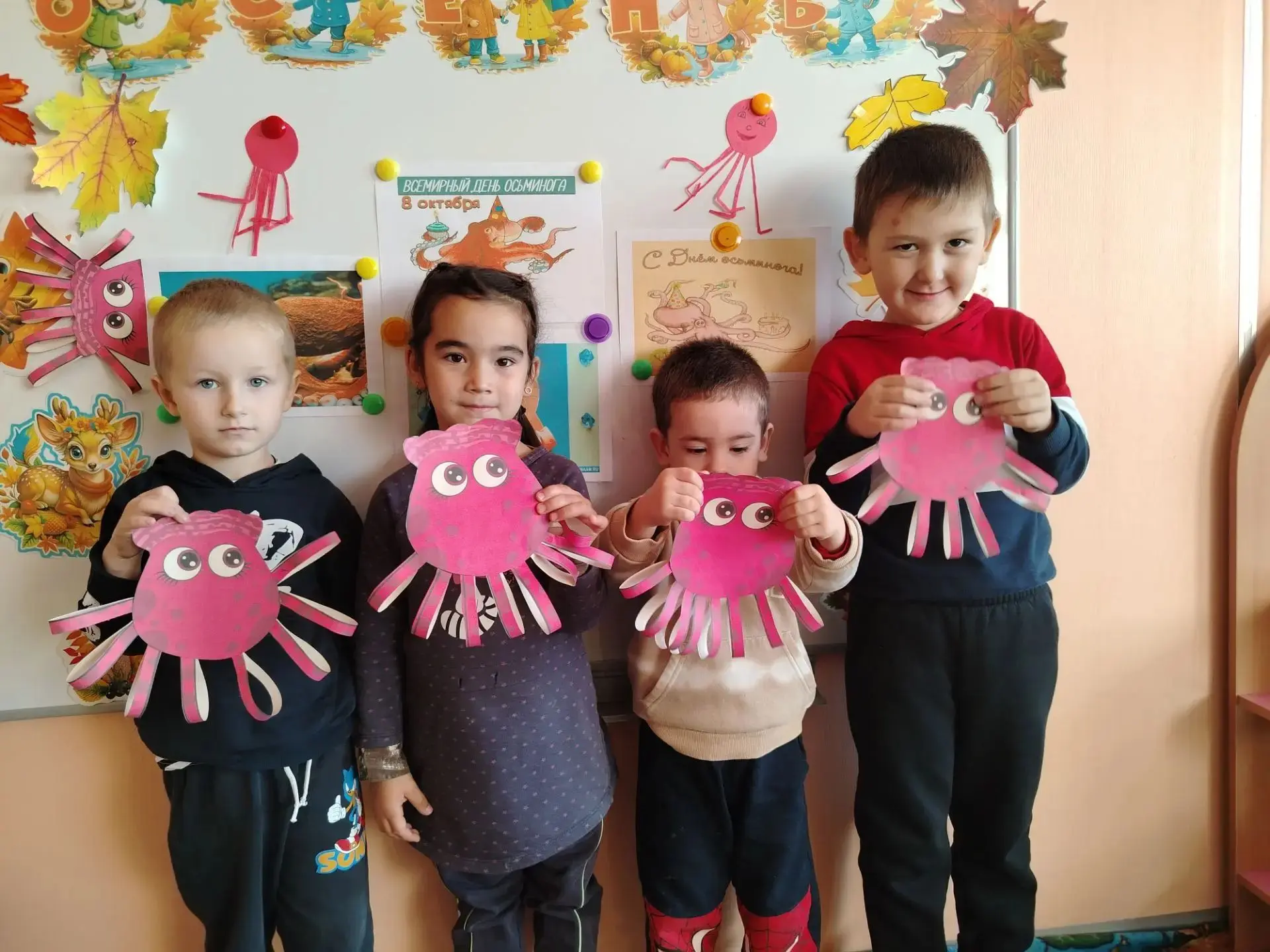 🐙 В детском саду «Радуга» поселились весёлые осьминожки! 🌈