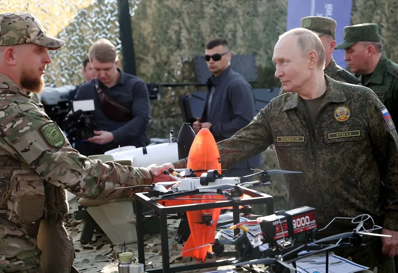 Путин: ЛНР полностью под контролем России