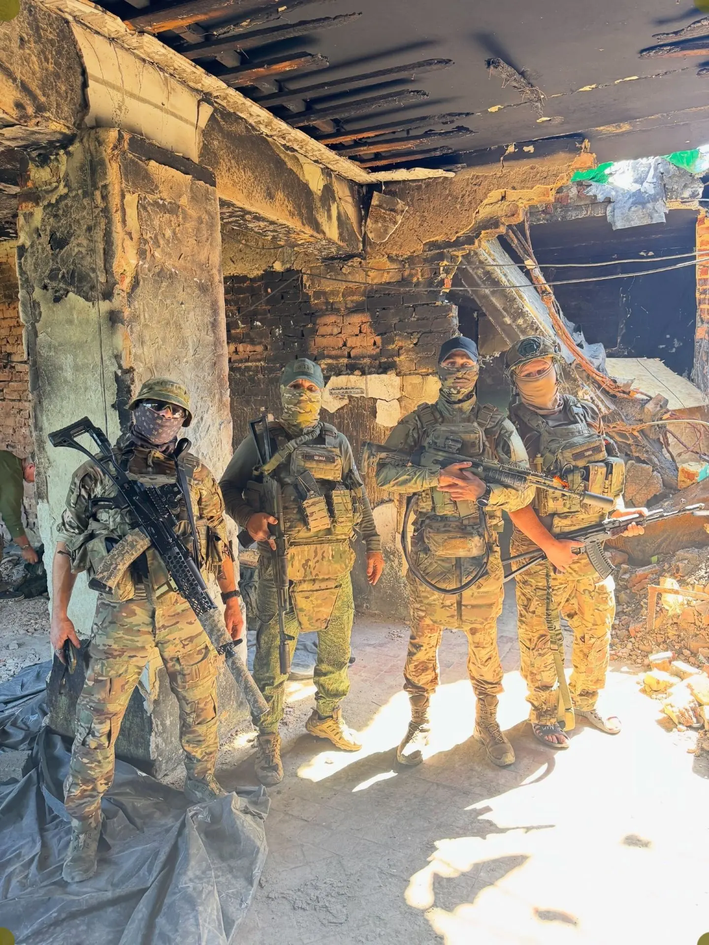 Наша четвёрка на связи 🤝