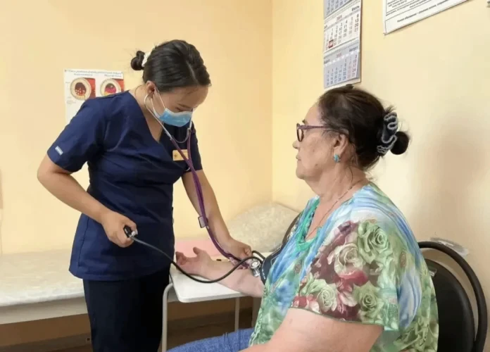 🧑🏻‍⚕️ Более 900 выездных диспансеризаций провели в Якутии с начала года