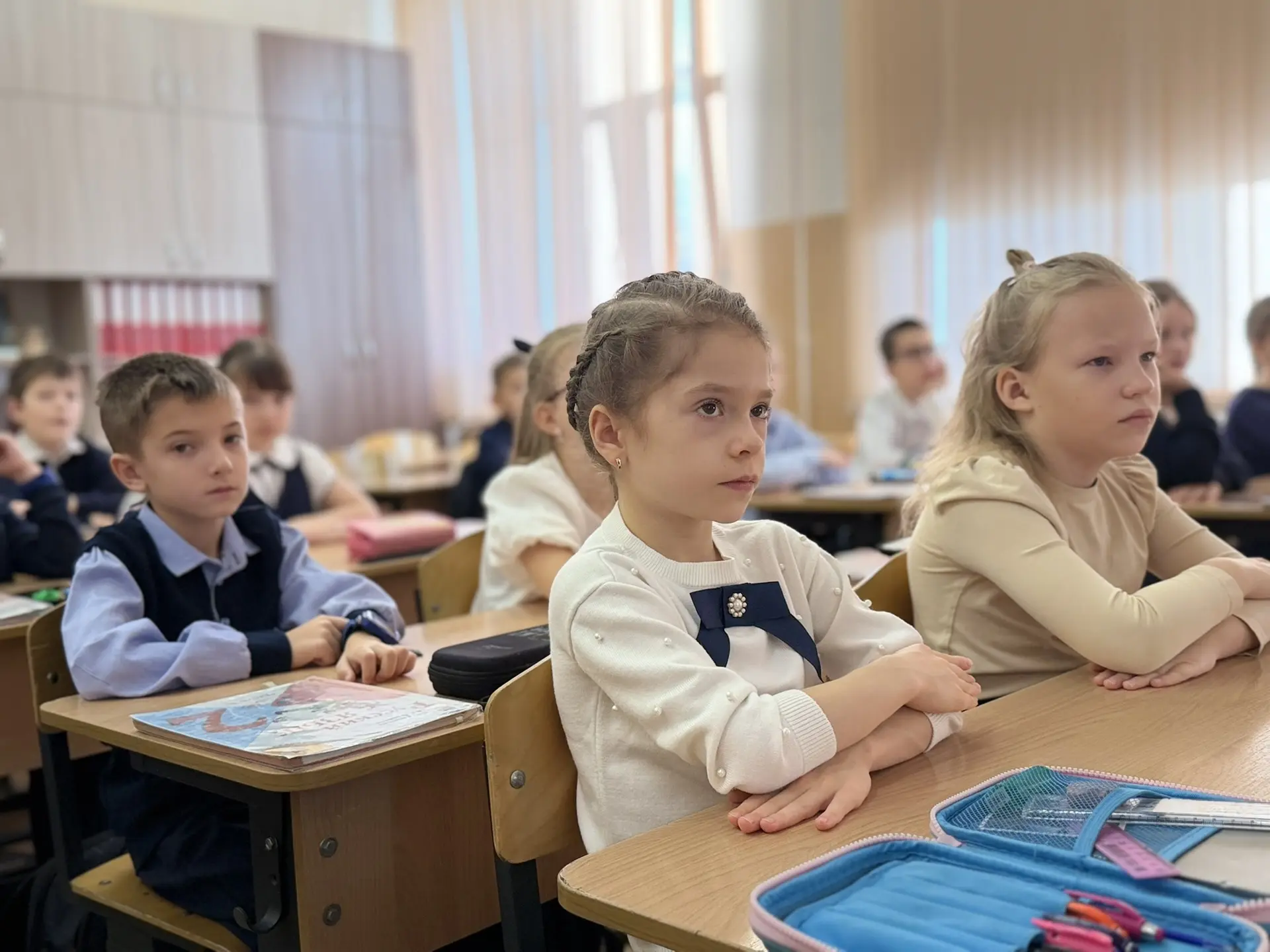 📌 Во 2 Б классе прошёл урок мужества «Пионеры-герои»