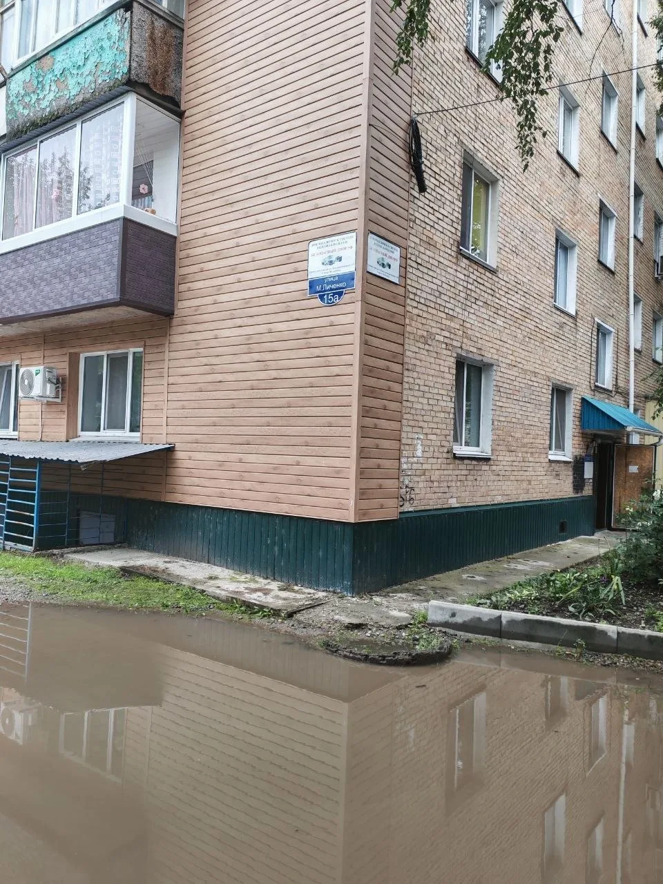 ⚡️ Пока глава города Дальнереченска Старков ныряет в море во Владивостоке, мы ныряем в ...