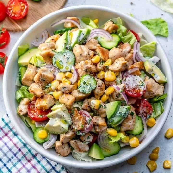 Салат с домашней заправкой 🥗