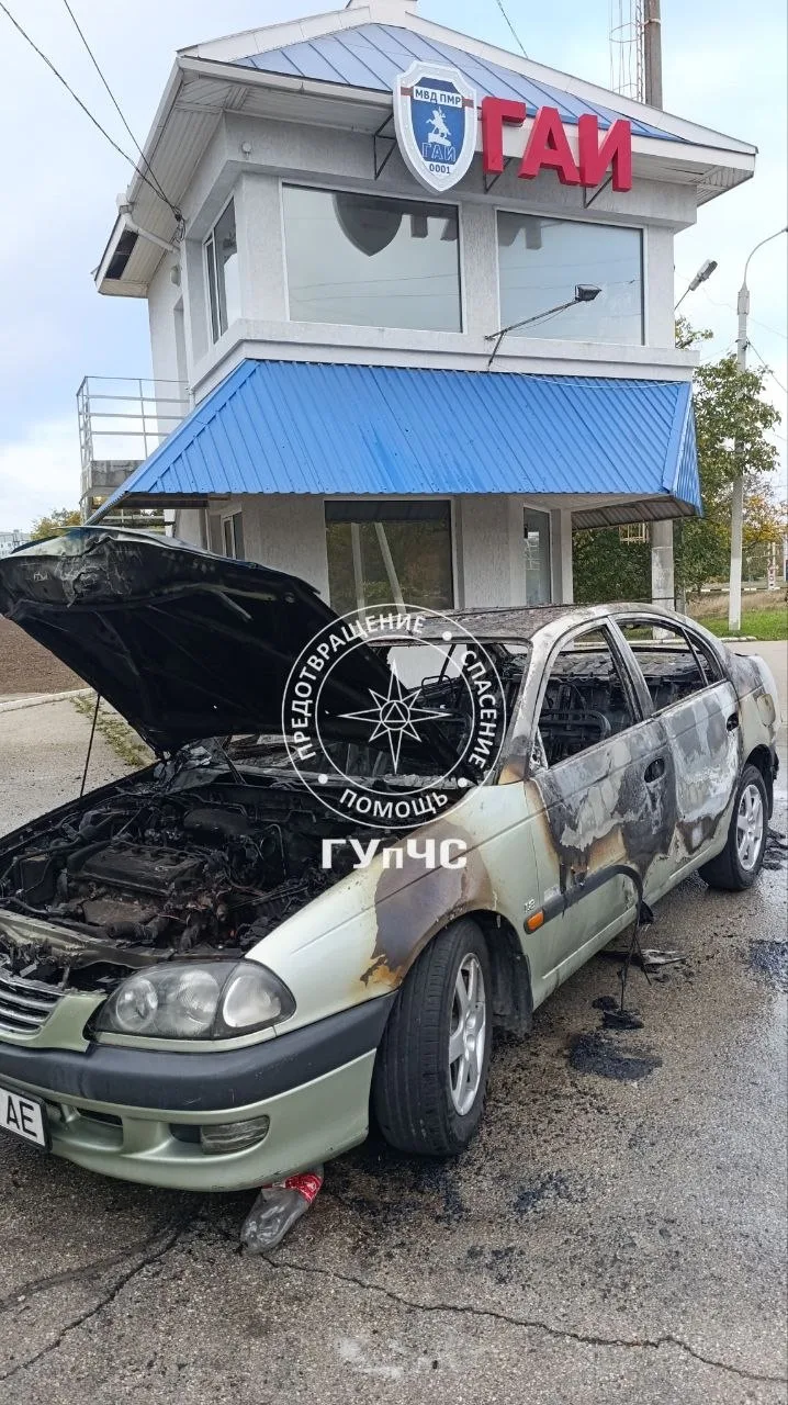 При выезде из Тирасполя сгорела «Тойота»