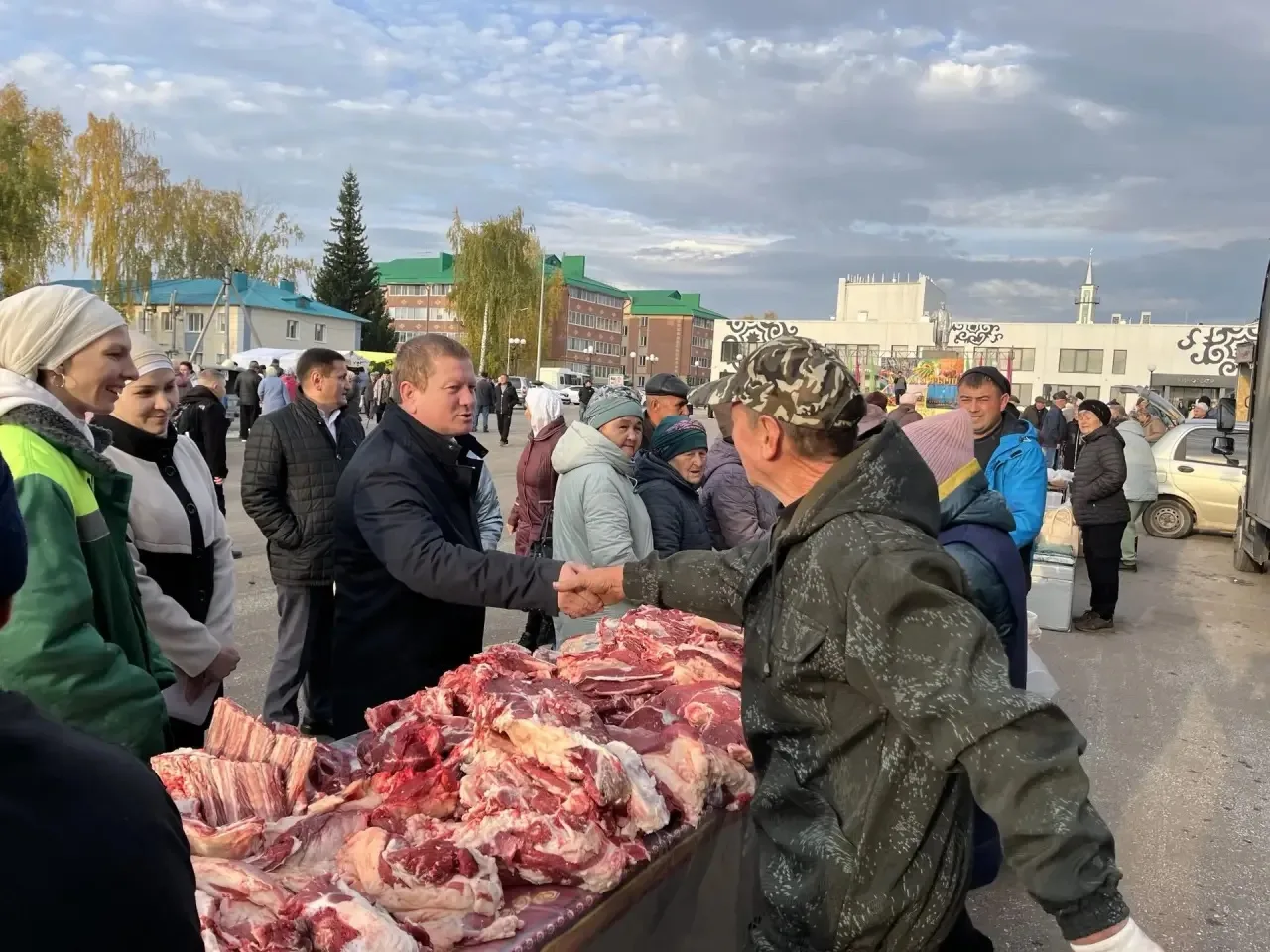 Ярмарка в центре города получила высокую оценку главы района