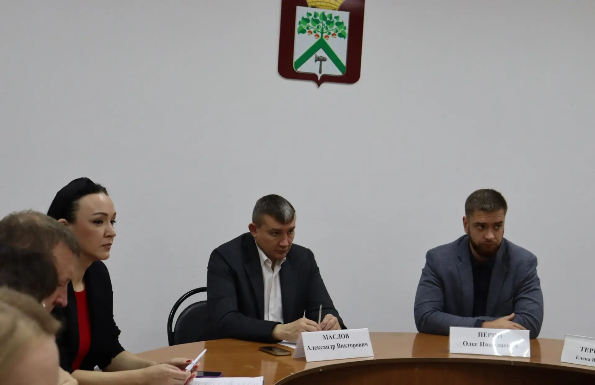 ✅Аппаратное совещание начал с технологических нарушений, произошедших из-за снегопада н...