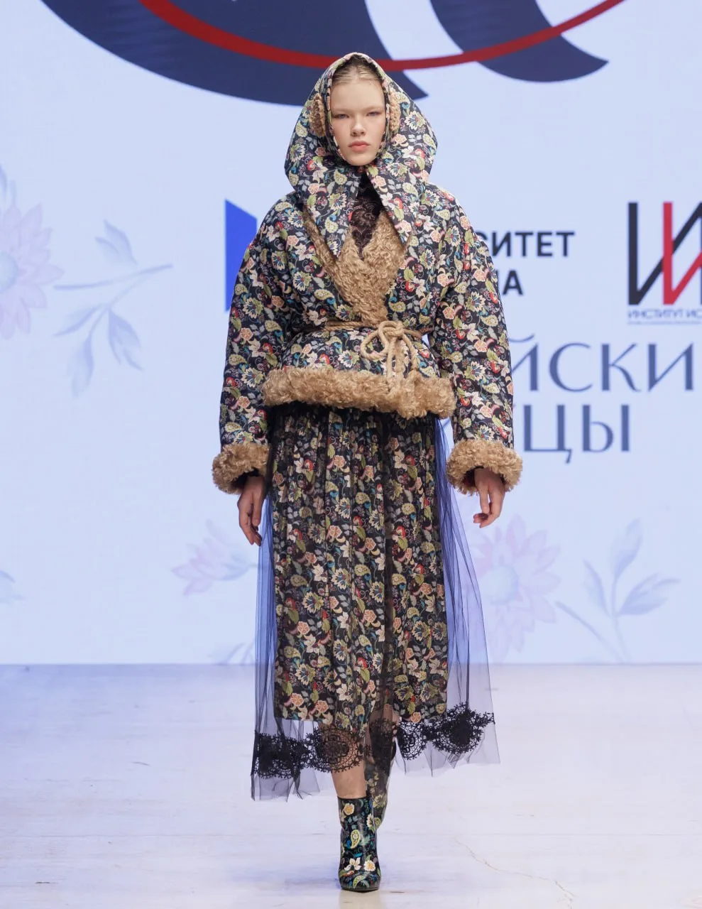 🪆На Московской неделе моды в новом сезоне бренд «ШС» презентовал коллекцию «Второй взг...
