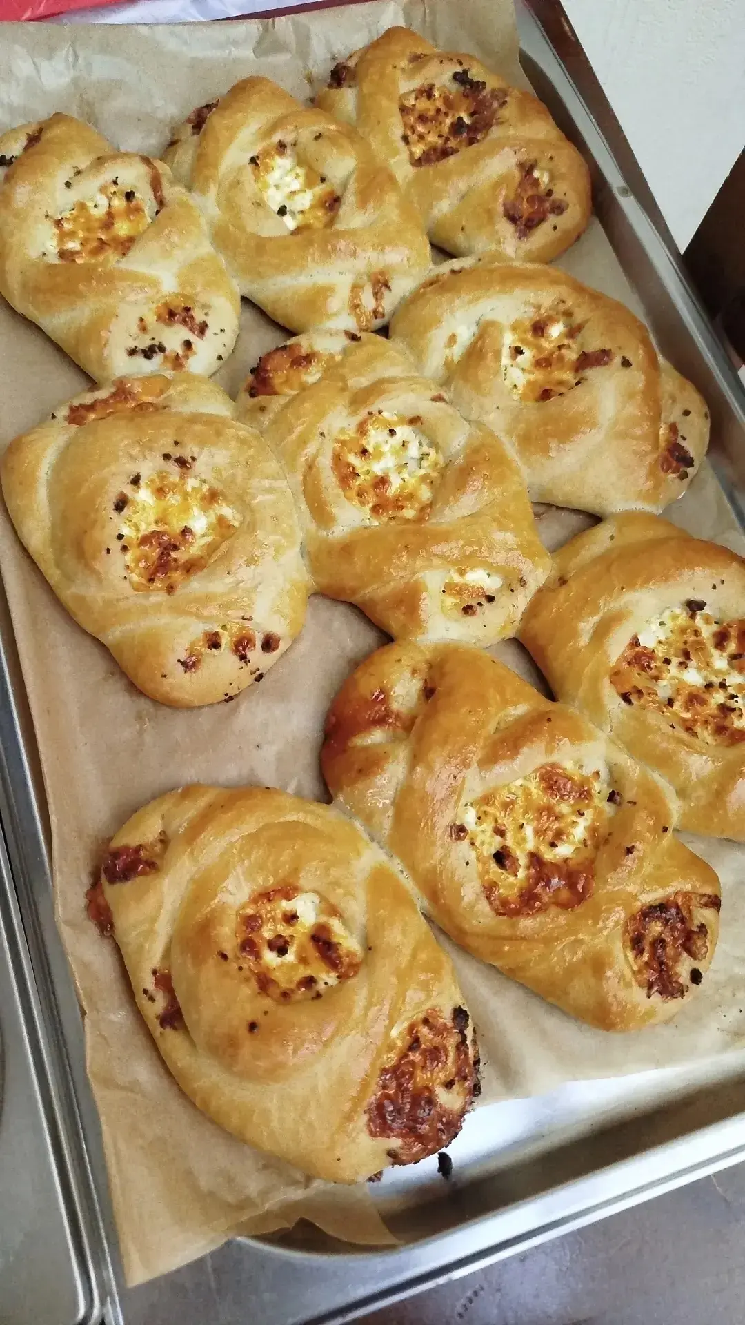 Расстегай с творогом и сыром