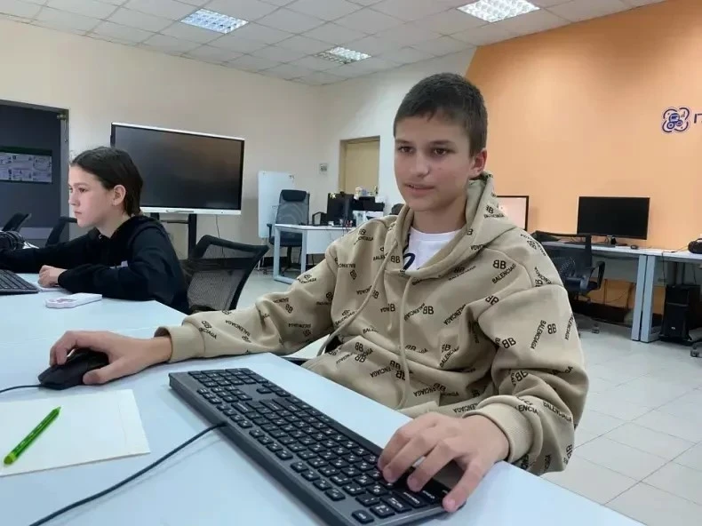 Курганским школьникам предложили пройти тестирование на определение способности работы ...