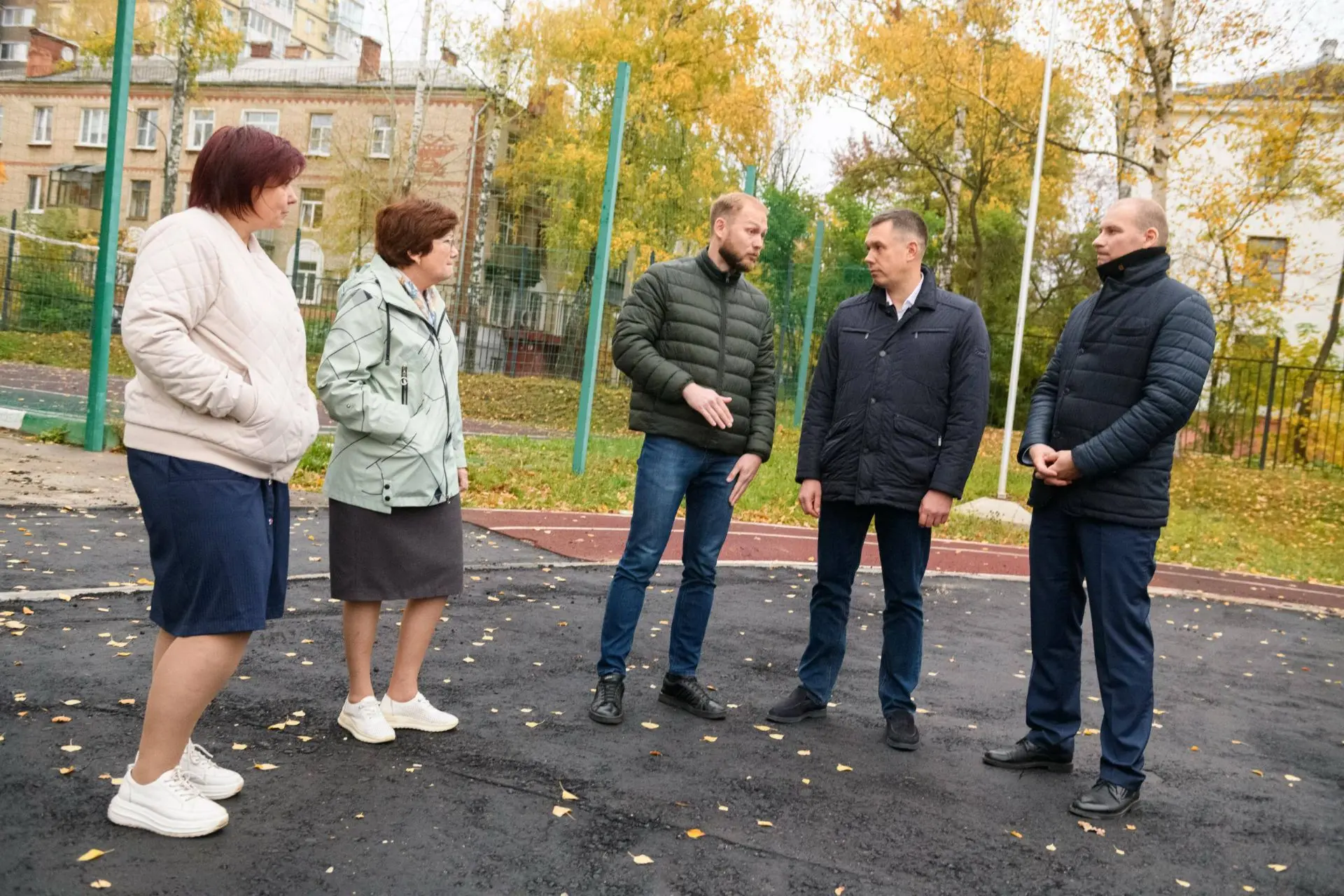 Продолжаем модернизацию школьной спортивной инфраструктуры. Работы ведем на стадионах ш...