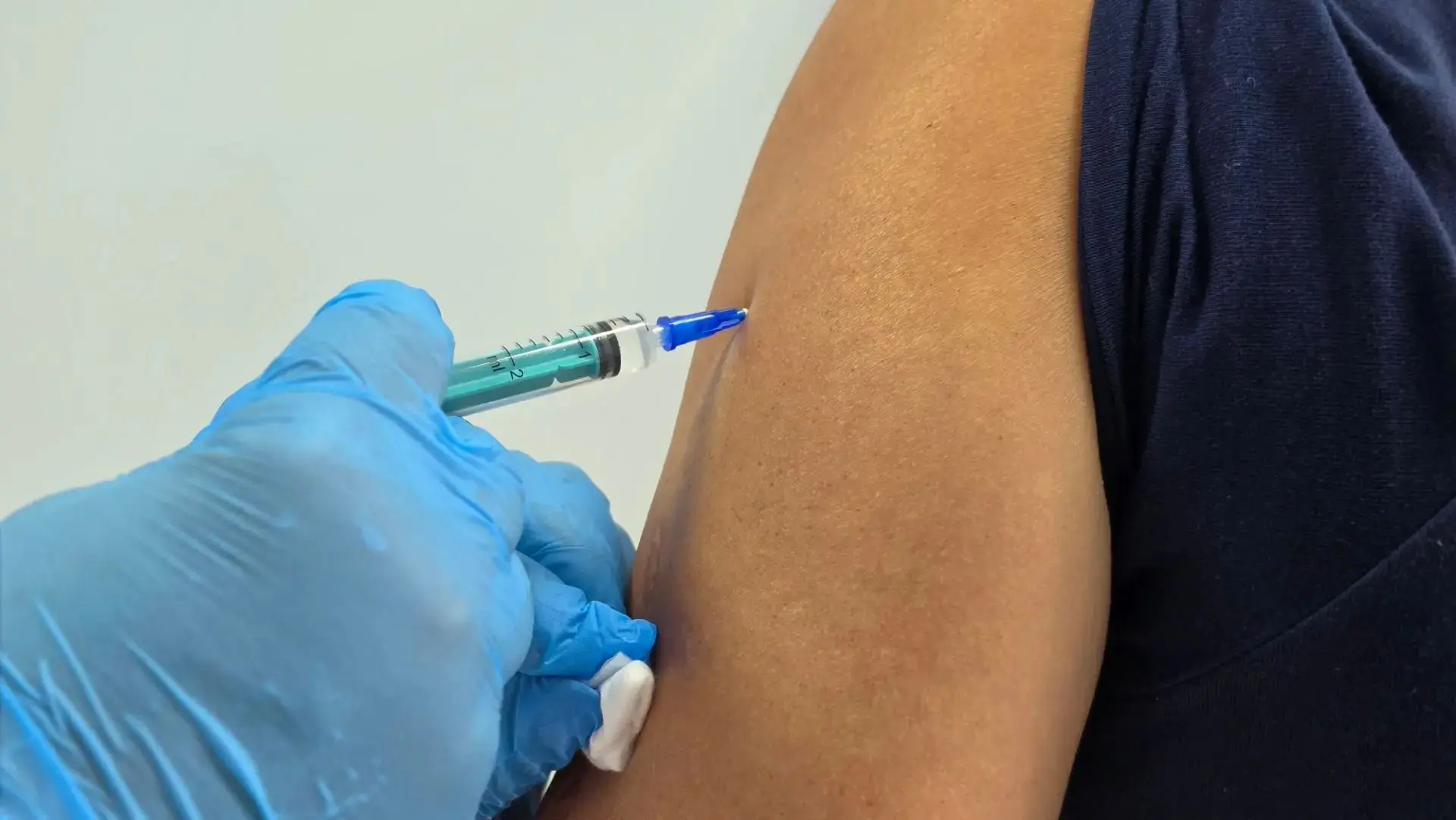 💉 169 специалистов КНИРТИ укрепили иммунитет